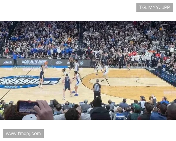 北卡后卫绝杀杜克威尔逊与布泽尔之子激战23分对24分的精彩对决